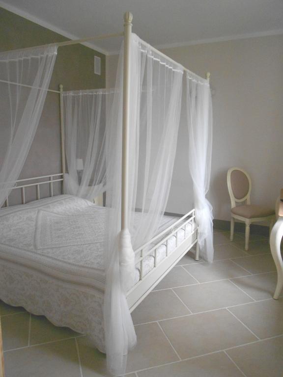 Crealto Villa Alfiano Natta Habitación foto